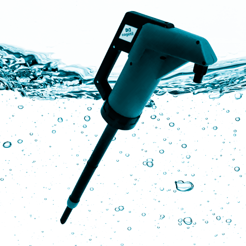 POMPE MANUELLE ADBLUE® EQUIPEE